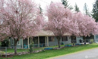 1803 NE 171st St, Shoreline, WA 98155