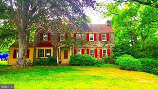 1205 Fairacres Rd, Jenkintown, PA 19046