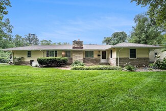 1618 Park Ave, Kalamazoo, MI 49004