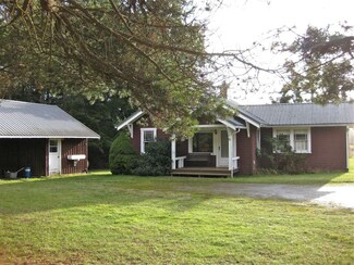 509 Nordstrom Ln, Eastsound, WA 98245