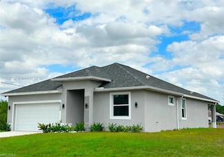 8006 Buttercup Cir, Port Labelle, FL 33935