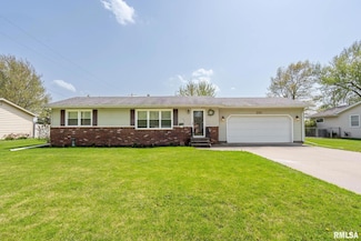 209 Hilltop St, Colona, IL 61241