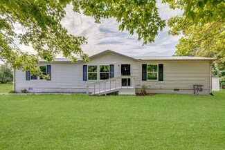 1000 S Mount Sinai Rd, Dickson, TN 37055