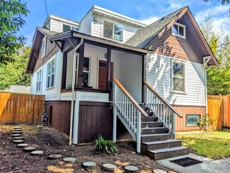 10048 62nd Ave S, Seattle, WA 98178