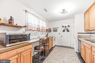 17262 Larimer St, Piney Point, MD 20674