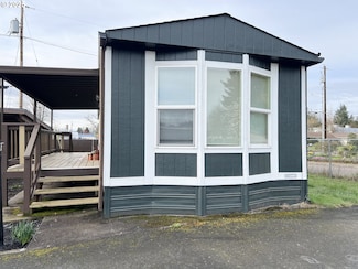2420 NE Hembree St Unit 40, McMinnville, OR 97128