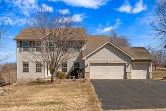 10871 Andes Cir, Inver Grove Heights, MN 55077