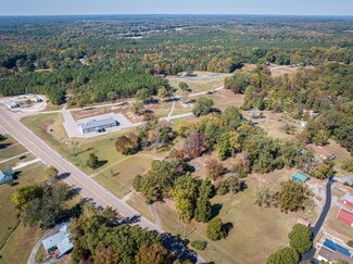 1114 W Main St, Parsons, TN 38363