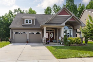 3186 Helmsley Ct, Concord, NC 28027