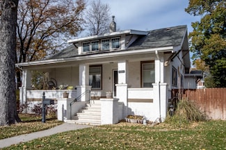 521 W 3rd St, North Platte, NE 69101