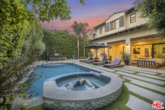 439 S Spalding Dr, Beverly Hills, CA 90212