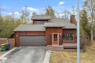 7720 Mchenry Cir, Anchorage, AK 99502