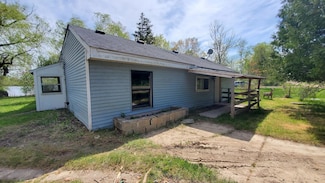 599 W Ruby Rd, Sheridan, MI 48884