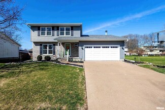 4404 Kelling St, Davenport, IA 52806