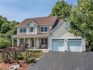 44 Kendrick Dr, South Burlington, VT 05403
