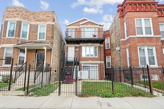 2716 W Polk St, Chicago, IL 60612