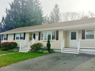 231 Lepes Rd, Somerset, MA 02726