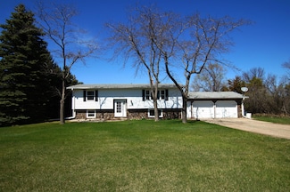 38386 130th St, Aberdeen, SD 57401