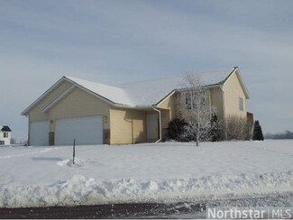842 7th Ave NW, Arlington, MN 55307