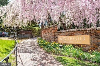4000 Cathedral Ave NW Unit 517B, Washington, DC 20016