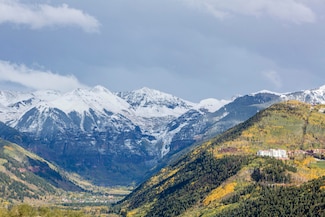 136 Country Club Dr Unit 418, Telluride, CO 81435