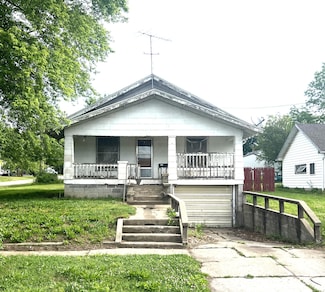 402 E 4th St, Salisbury, MO 65281