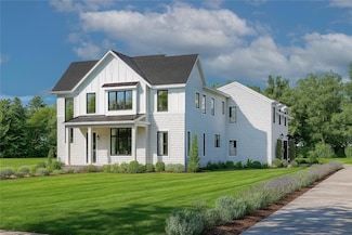 4 Happy Ln, Westhampton Beach, NY 11978
