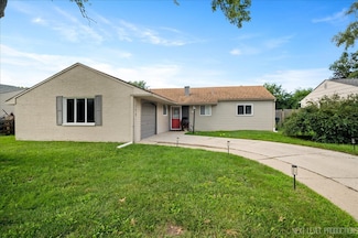 172 Vantroba Dr, Glendale Heights, IL 60139