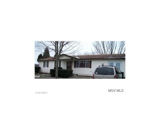 924 Pine Cir, Davisville, WV 26142