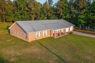 815 Lazy Y Rd, Hayden, AL 35079