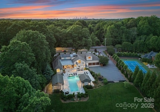 8300 Fairview Rd, Charlotte, NC 28226