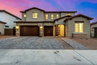 6031 E Waller Ln, Phoenix, AZ 85050