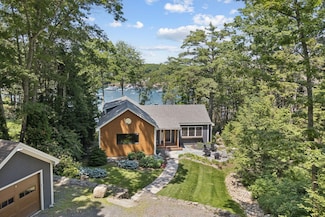 7 Coven Hill Ln, South Bristol, ME 04568