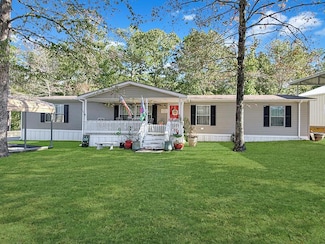 460 Pinemont Dr, Hemphill, TX 75948