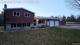 778 S Bartlett Rd, Saint Clair, MI 48079
