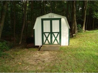 42 Sheryl Dr, Whitinsville, MA 01588