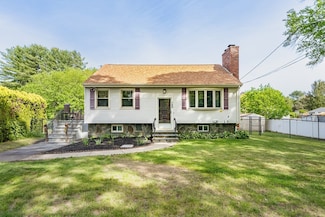 768 Russells Mills Rd, South Dartmouth, MA 02748