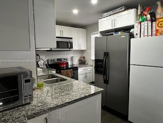 14165 SW 87th St Unit D202, Miami, FL 33183