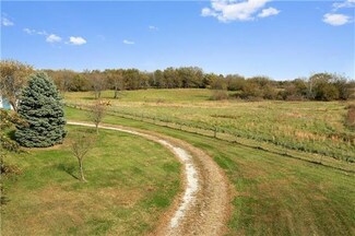 20175 Waverly Rd, Edgerton, KS 66021