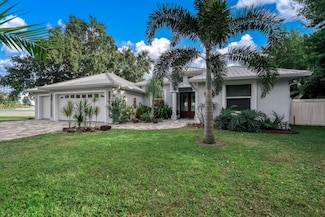 1560 N Oak Park Ave, Avon Park, FL 33825