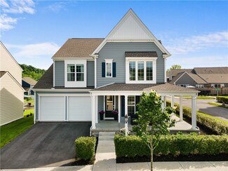 2108 Cranford Ln, Bridgeville, PA 15017