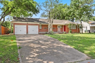 912 Cedar Springs Terrace, Arlington, TX 76010