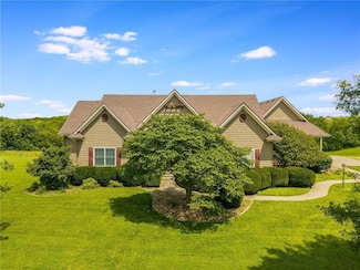 2998 NE Clark Rd, Kingston, MO 64650