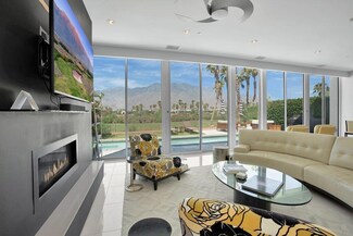 909 Bernardi Ln, Palm Springs, CA 92262