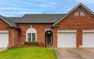 703 Vinebury Ln, High Point, NC 27265