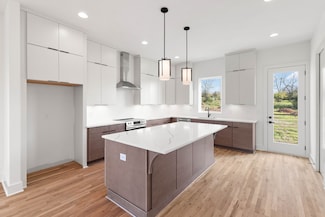 1016 W Trinity Ln Unit 2, Nashville, TN 37218