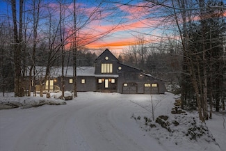 754 Cole Hill Rd, Morrisville, VT 05661