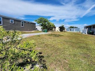 7635 Ratan Cir, Gardens of Gulf Cove, FL 33981