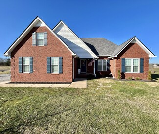 1973 Overland Dr, Chapel Hill, TN 37034