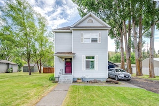 1804 Cedar St, Colfax, WA 99111